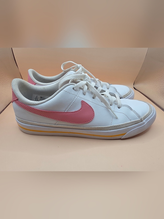 Nike Other - 💕 Nike Court Legacy DA5380-118 Youth 7Y White Pink Unisex Kids Sneaker
